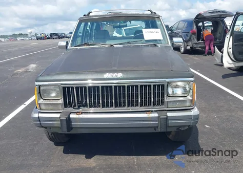 1992 Jeep Cherokee Laredo from USA, damaged, VIN 1J4FJ58S7NL117262
